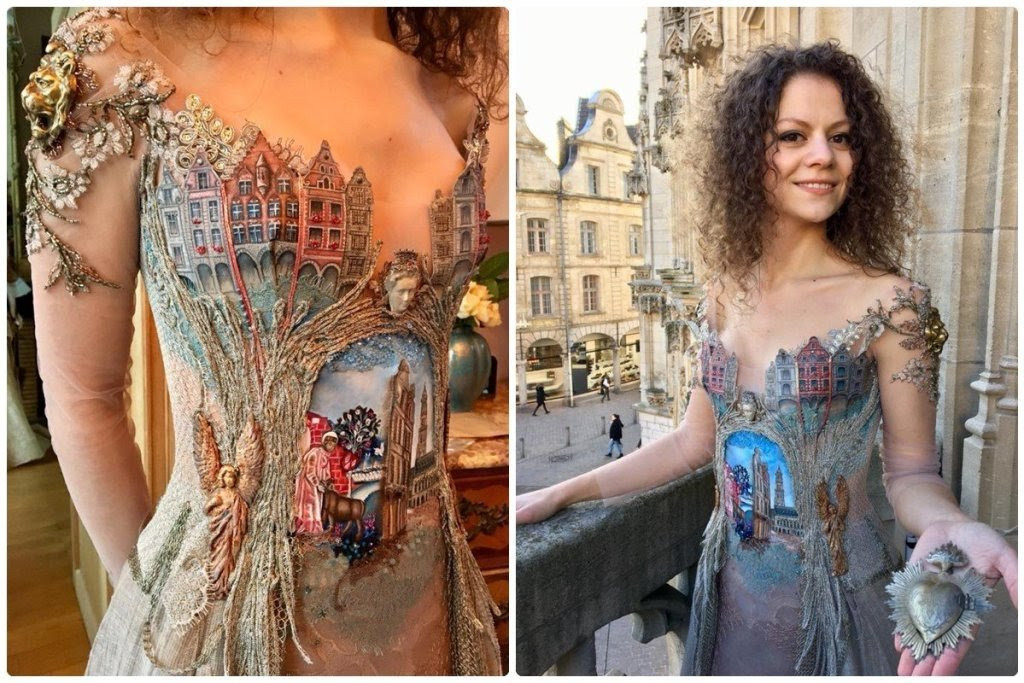 Nhà thiết kế Pháp ‘biến’ sách cũ thành váy dạ hội kiêu sa ảnh 5