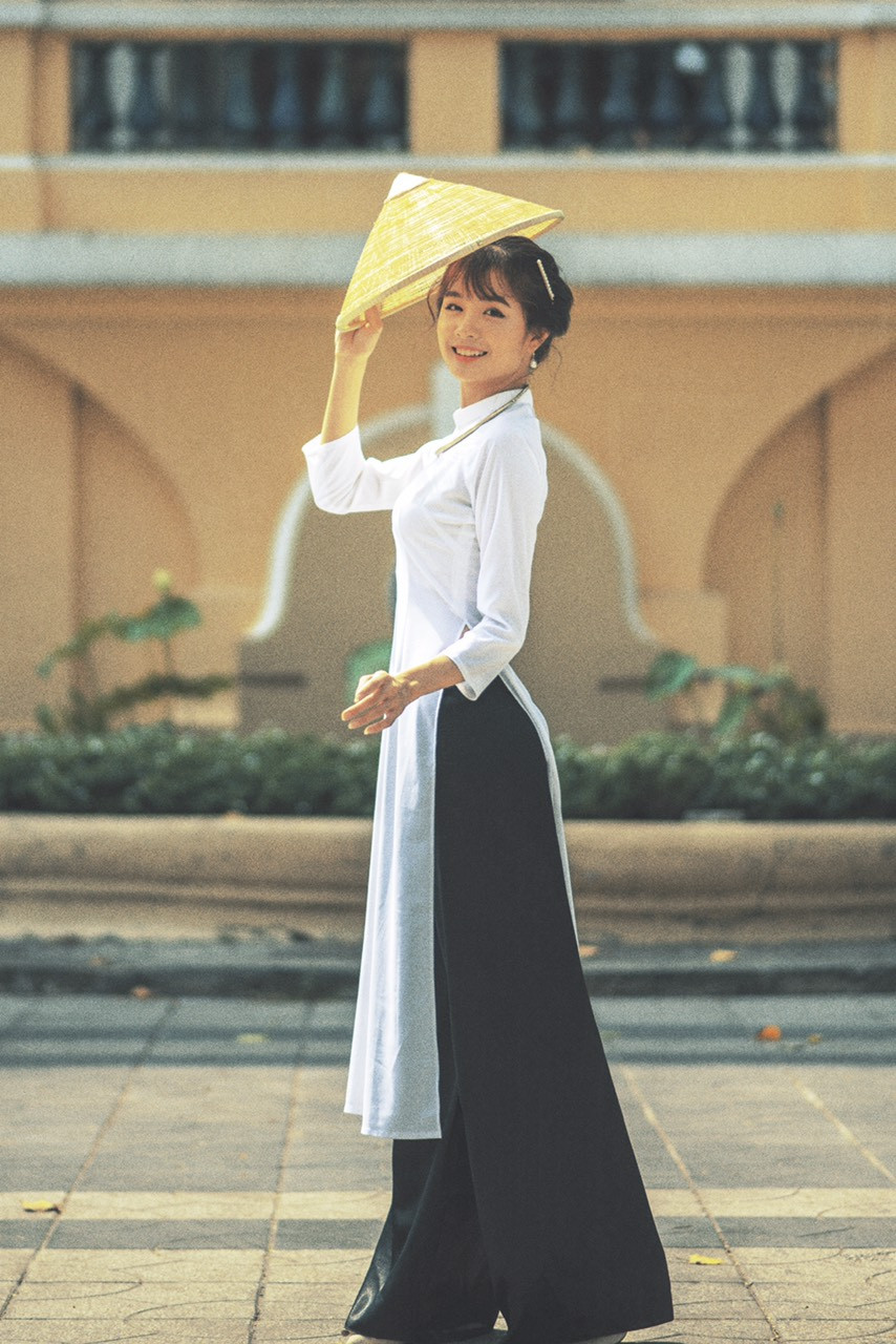 Năm mới cận kề, nữ sinh Xuân Tuyền, trường ĐH Văn Lang hóa thân thành cô tiểu thư nhà họ Hứa xinh đẹp ảnh 1