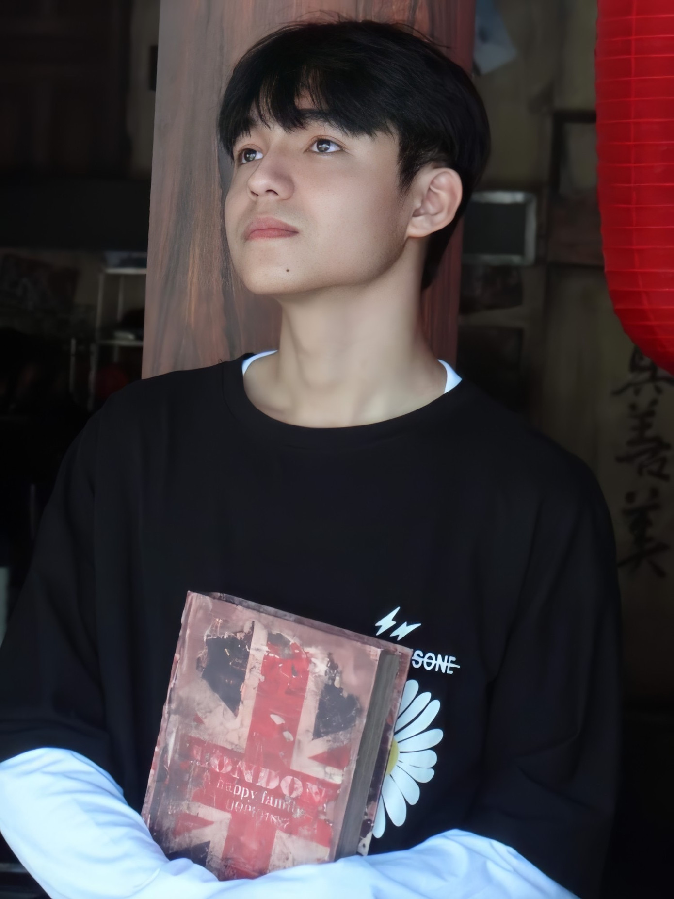 Hot Tiktok Tân Hạc: Nam sinh tài năng với nụ cười tỏa nắng và động lực sống tích cực ảnh 7