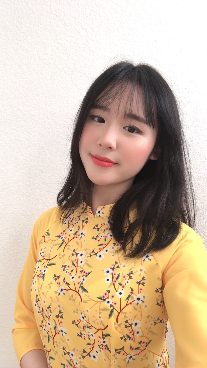 Rực rỡ sắc vàng với bộ ảnh áo dài Việt Nam đón Tết của du học sinh tại Mỹ ảnh 4