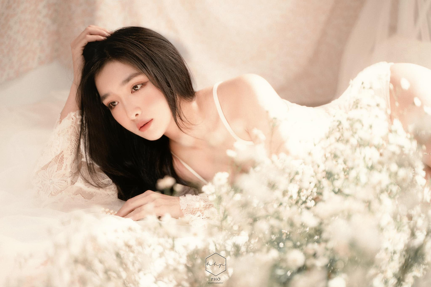 Ngỡ ngàng với nhan sắc tựa “sương mai” của cô nàng Makeup Artist ảnh 4