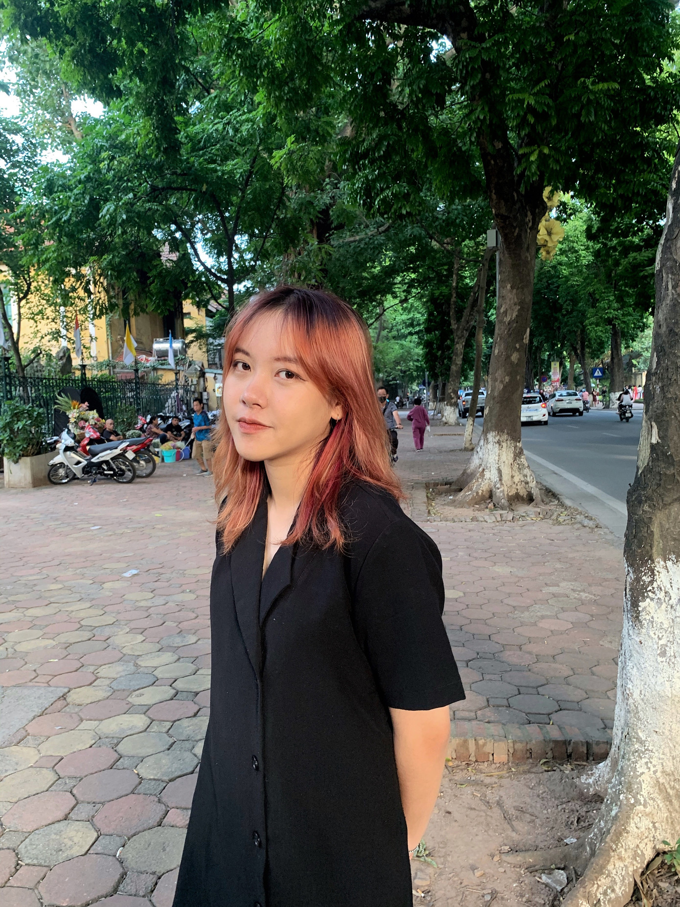 Nữ sinh Báo chí đam mê hoạt động tình nguyện ảnh 11