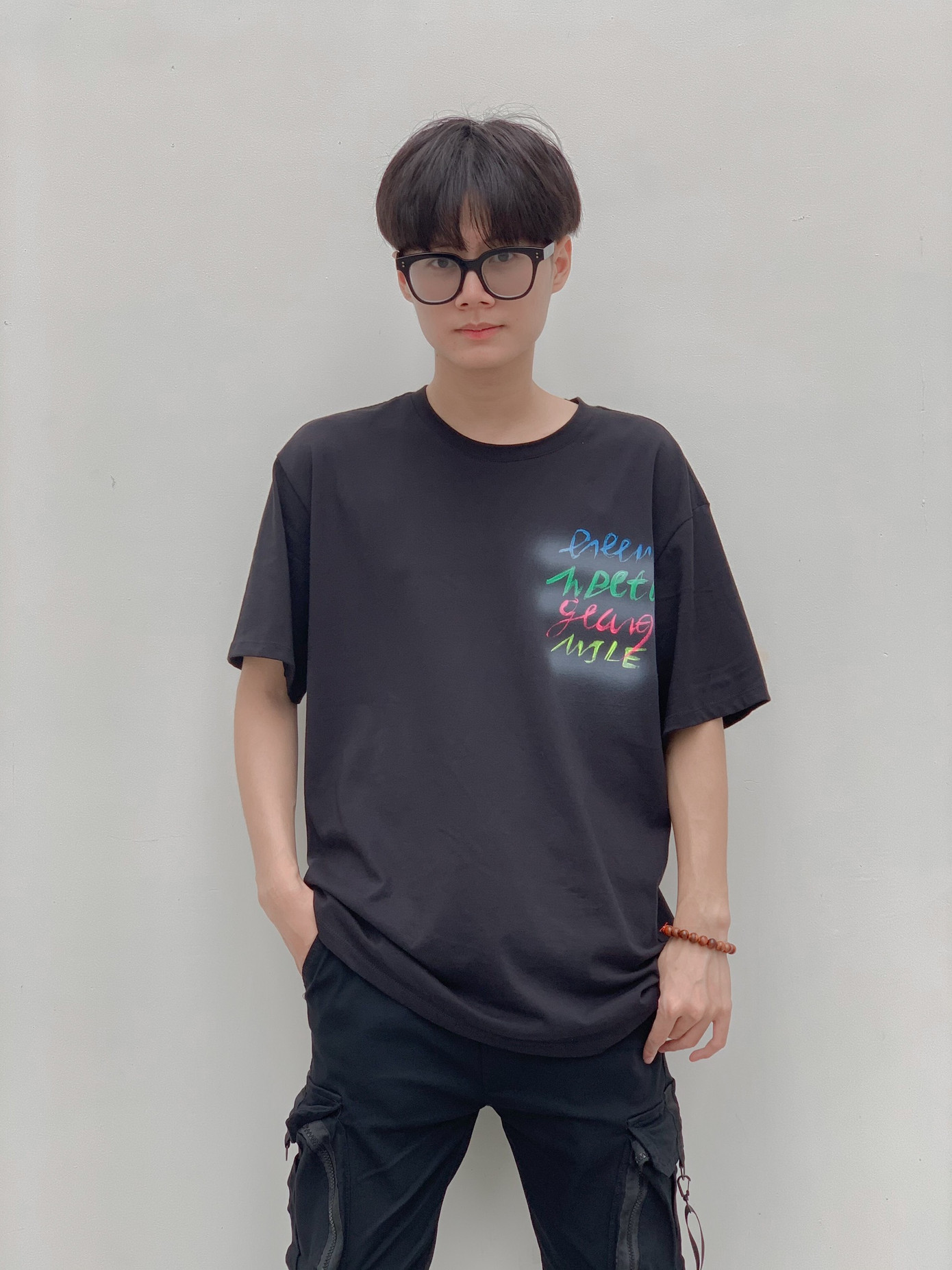 Nam sinh điển trai của Học viện Nông nghiệp đam mê tìm hiểu các dịch vụ facebook ảnh 1