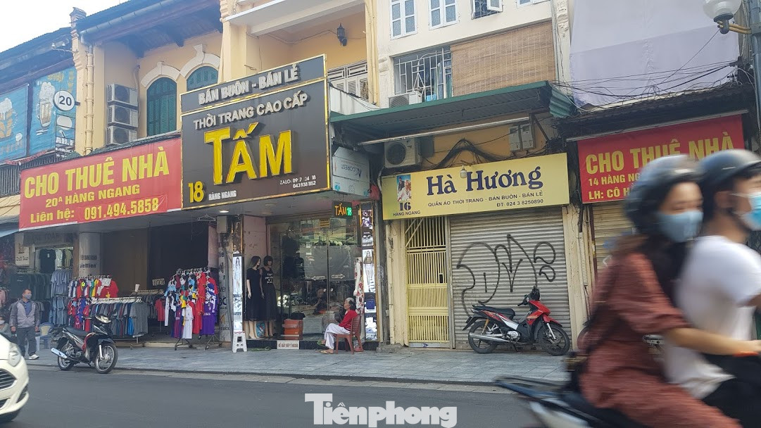 Tuyến phố đắt đỏ cả tỷ đồng/m2 ở Hà Nội vẫn chật vật tìm khách thuê ảnh 3