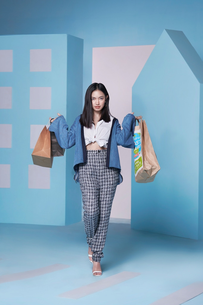 Châu Bùi khởi động với bộ lookbook tươi sáng sau thời gian cách ly ảnh 3