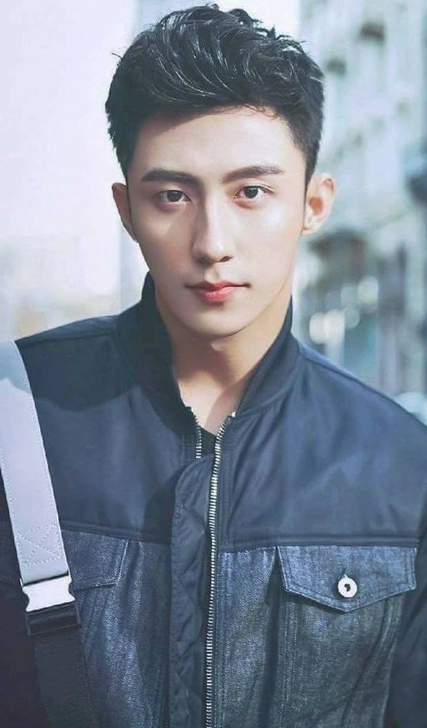 Hội nam thần C-Biz dính “phốt to”: Hoàng Cảnh Du mỗi năm lại bị réo tên một lần ảnh 1