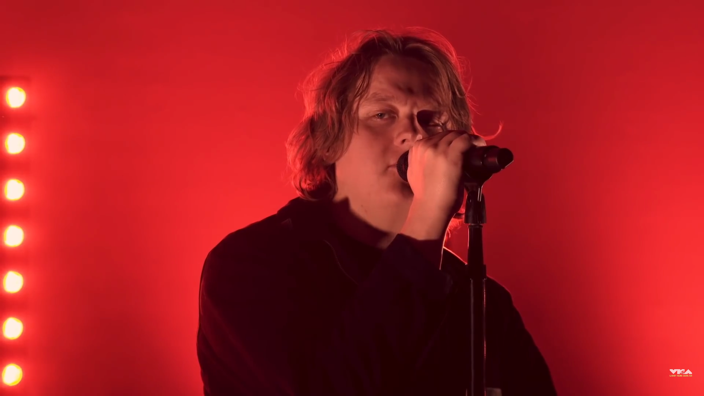 Dàn sao khuấy động VMAs 2020: Lady Gaga, Ariana Grande, BTS, The Weeknd thắng lớn ảnh 6