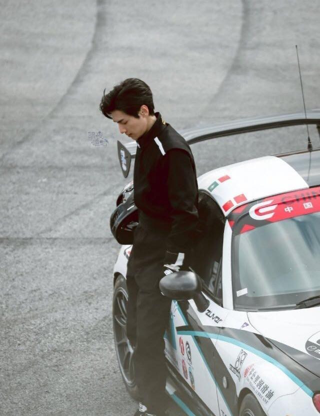  La Vân Hi “thách thức” mọi phong cách trong drama Nửa Là Đường Mật Nửa Là Đau Thương ảnh 4