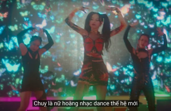 Khi sao Việt tự đặt biệt danh cho mình: Miss Showbiz của Chi Pu chưa phải “quái” nhất! ảnh 2