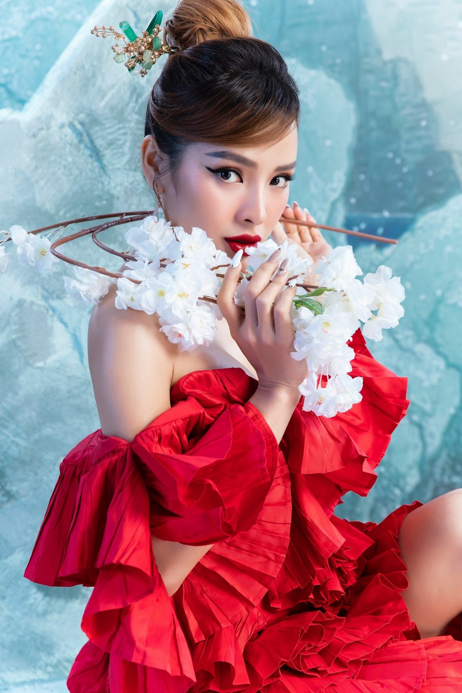 Phương Trinh Jolie không xấu hổ khi bị gắn với danh xưng nghệ sĩ bán hàng online ảnh 6