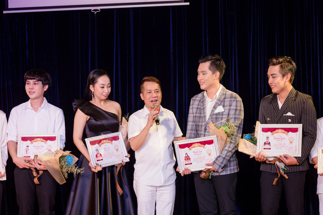 Trấn Thành cực nghiêm khắc với em gái: Muốn tham gia showbiz phải đáp ứng điều kiện này ảnh 1