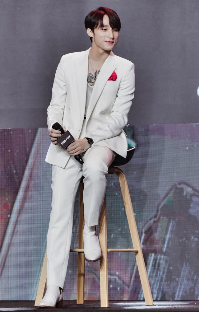 Bất chấp ồn ào tình cảm, kênh YouTube của Sơn Tùng M-TP tăng tới 100.000 subcriber chỉ trong 6 ngày ảnh 4