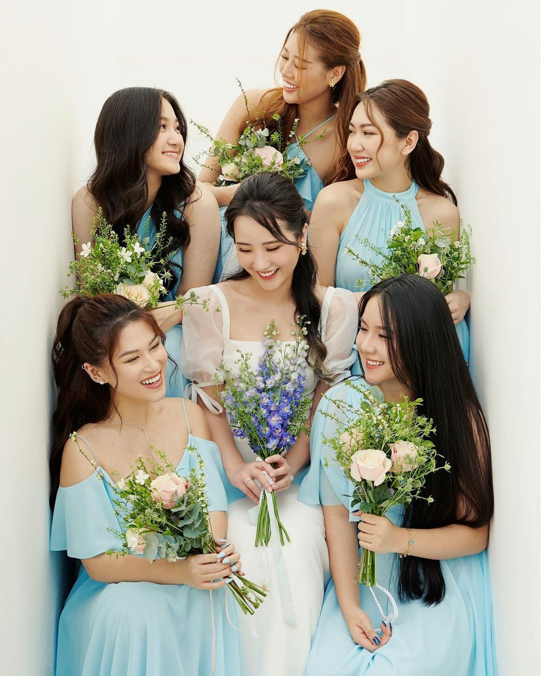 Bộ ảnh thực hiện trước đó của dàn người đẹp Đám cưới của Primmy Trương - Phan Thành: Đưa đón bằng siêu xe, phù dâu là Hoa hậu ảnh 5