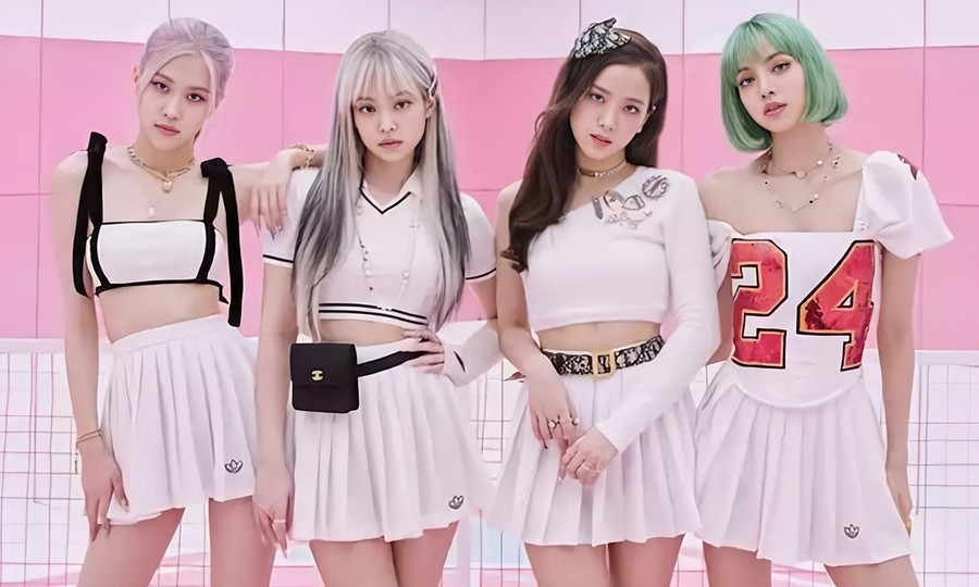 Chịu đựng quá nhiều, BLACKPINK đáp trả anti-fan một cách mạnh mẽ thông qua “The Album“? ảnh 3