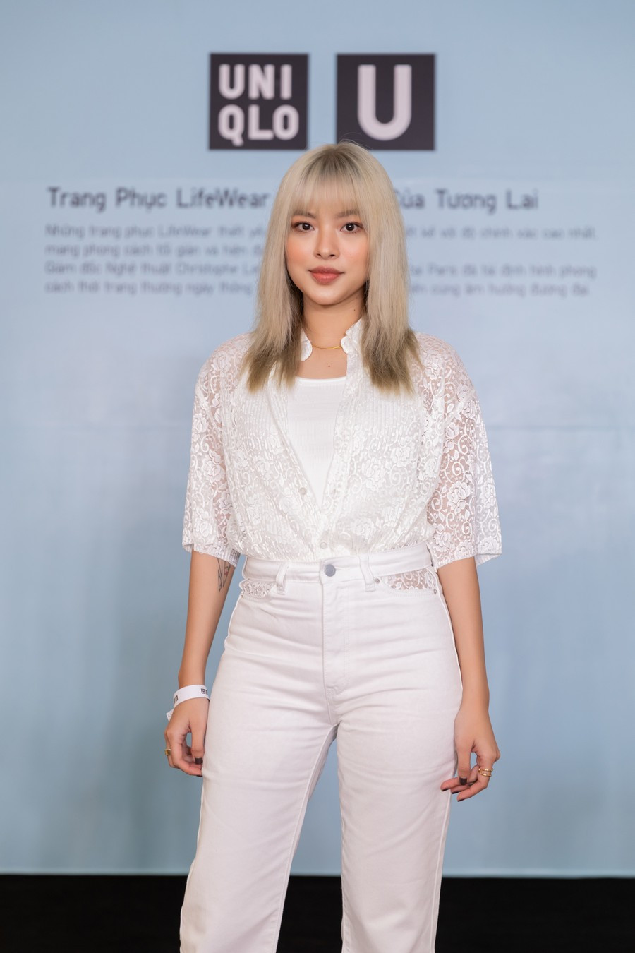 Cody (Uni5) và Đỗ Hoàng Dương diện đồ đôi, hội ngộ dàn sao Việt trong sự kiện thời trang ảnh 2