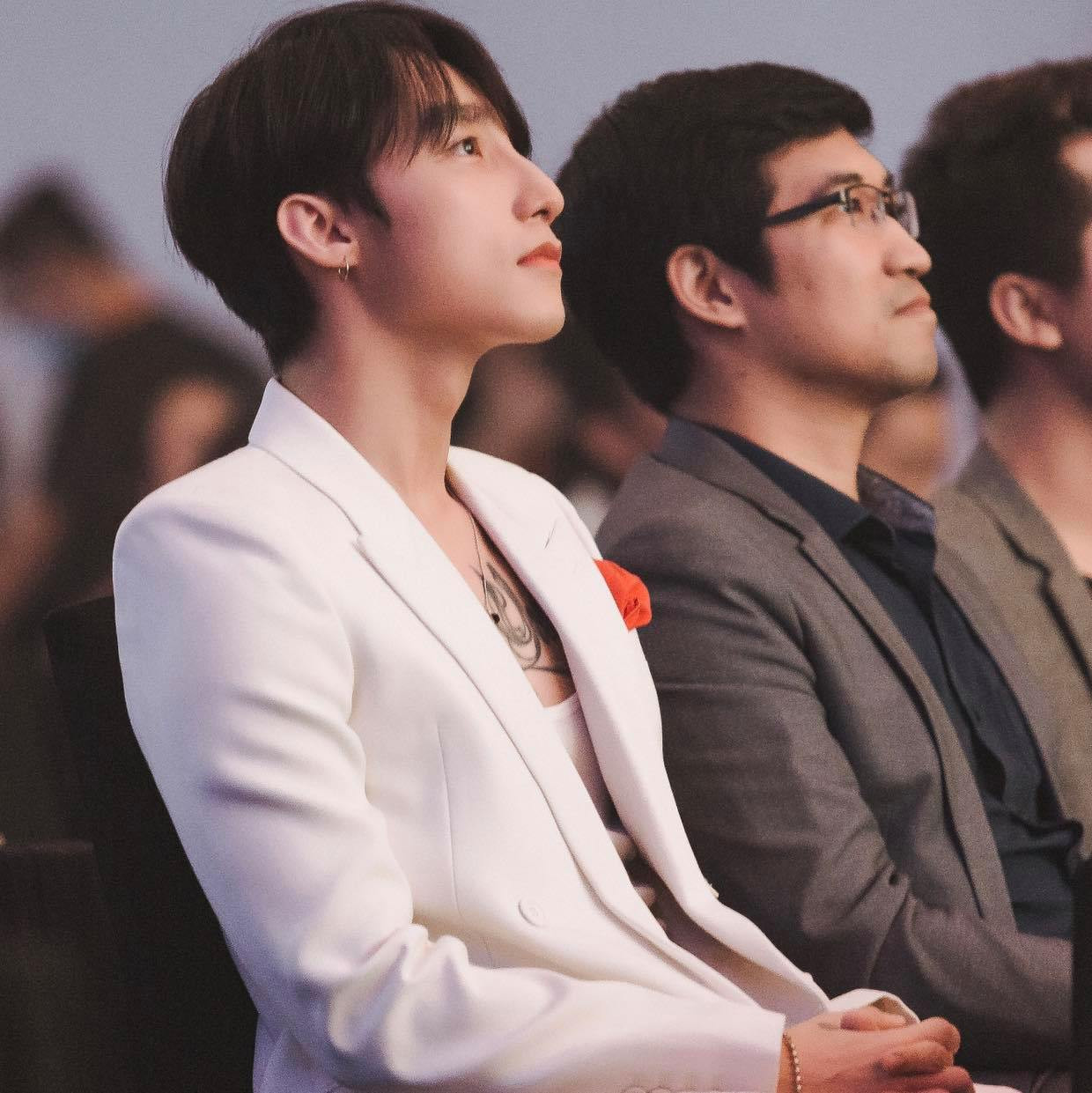 Giữa tin đồn tình cảm, netizen xôn xao với email tỏ tình được cho là gửi đến Sơn Tùng? ảnh 3