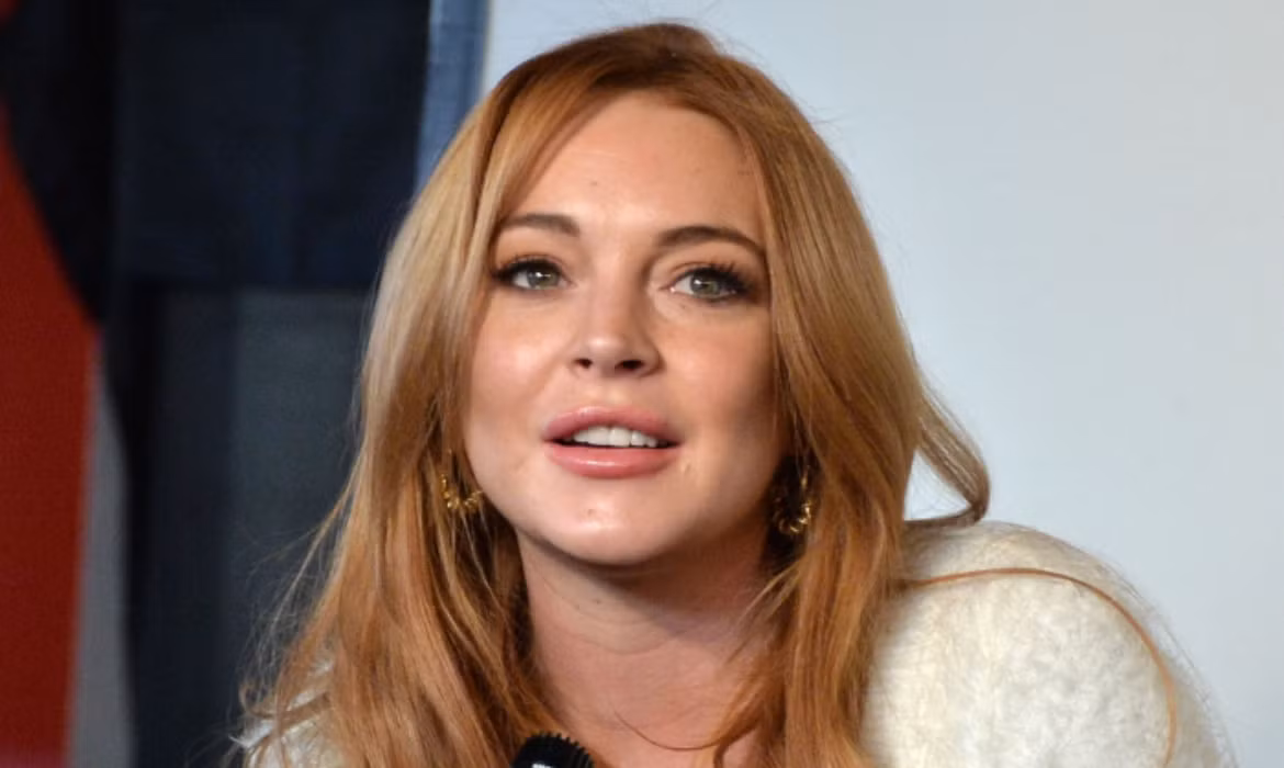 Vì sao “Mean Girl” Lindsay Lohan lại tái xuất với âm nhạc sau hơn thập kỷ “ở ẩn“? ảnh 2