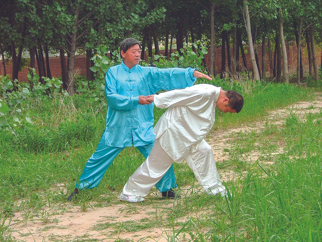 Công phu điểm huyệt: Truyền thuyết và sự thật ảnh 2