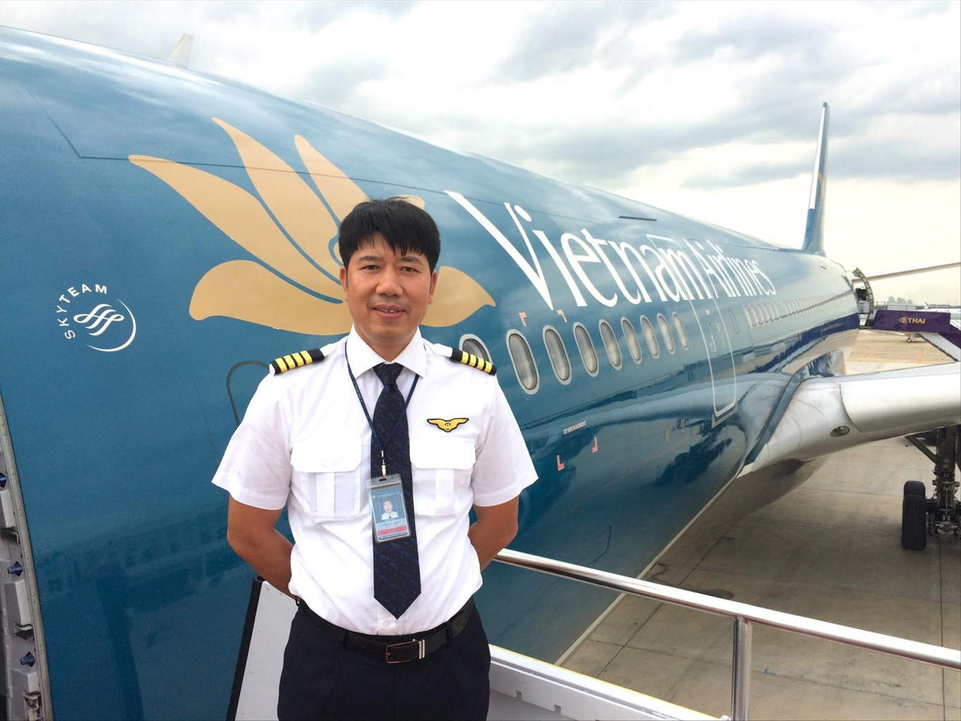 Đón lao động từ Guinea Xích đạo: Những người xung phong và chuyện 'thiết kế lại' máy bay ảnh 2