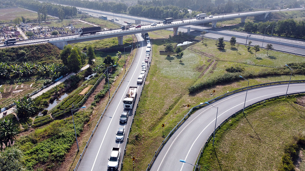 Diễn tập xử lý tai nạn liên hoàn trên cao tốc Hà Nội - Hải Phòng ảnh 9