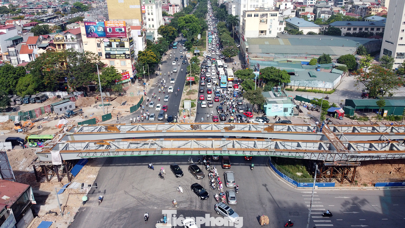 Đường Nguyễn Văn Huyên sắp có cầu vượt giải phóng điểm đen ùn tắc ảnh 2