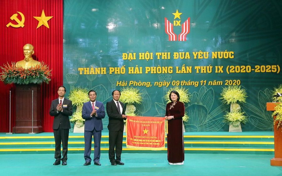 Hải Phòng tặng bằng khen cho 500 tập thể, cá nhân xuất sắc ảnh 3