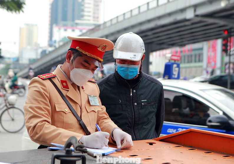 Nộp phạt vi phạm giao thông tại nhà như thế nào cho đúng? ảnh 2