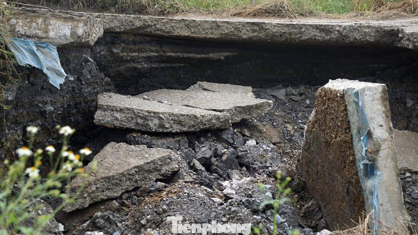 Cận cảnh 'hố tử thần' ở huyện Thủy Nguyên, Hải Phòng ảnh 3