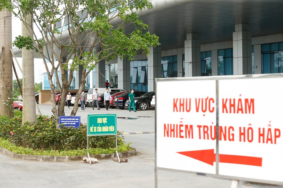 6 ca mắc COVID-19 khỏi bệnh, xuất viện tại BV Bệnh Nhiệt đới TƯ ảnh 2