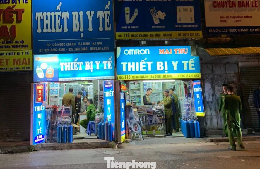 Công khai 16 cửa hàng bán khẩu trang giá trên trời giữa 'mùa dịch' corona ảnh 1