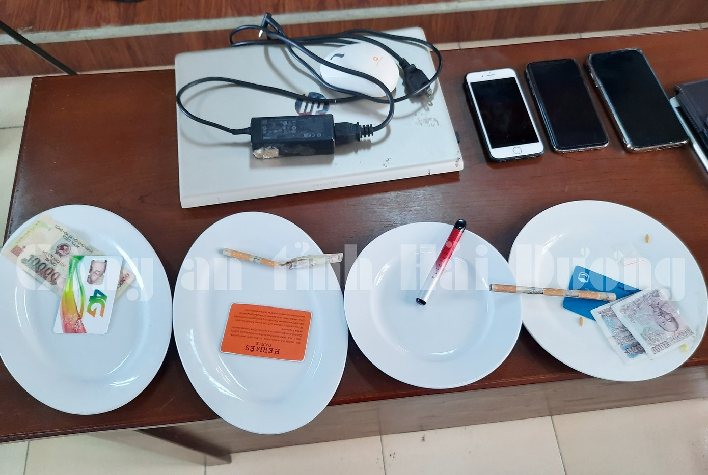 Dân chơi đất cảng mở tiệc ma túy trong quán karaoke ở Hải Dương ảnh 1