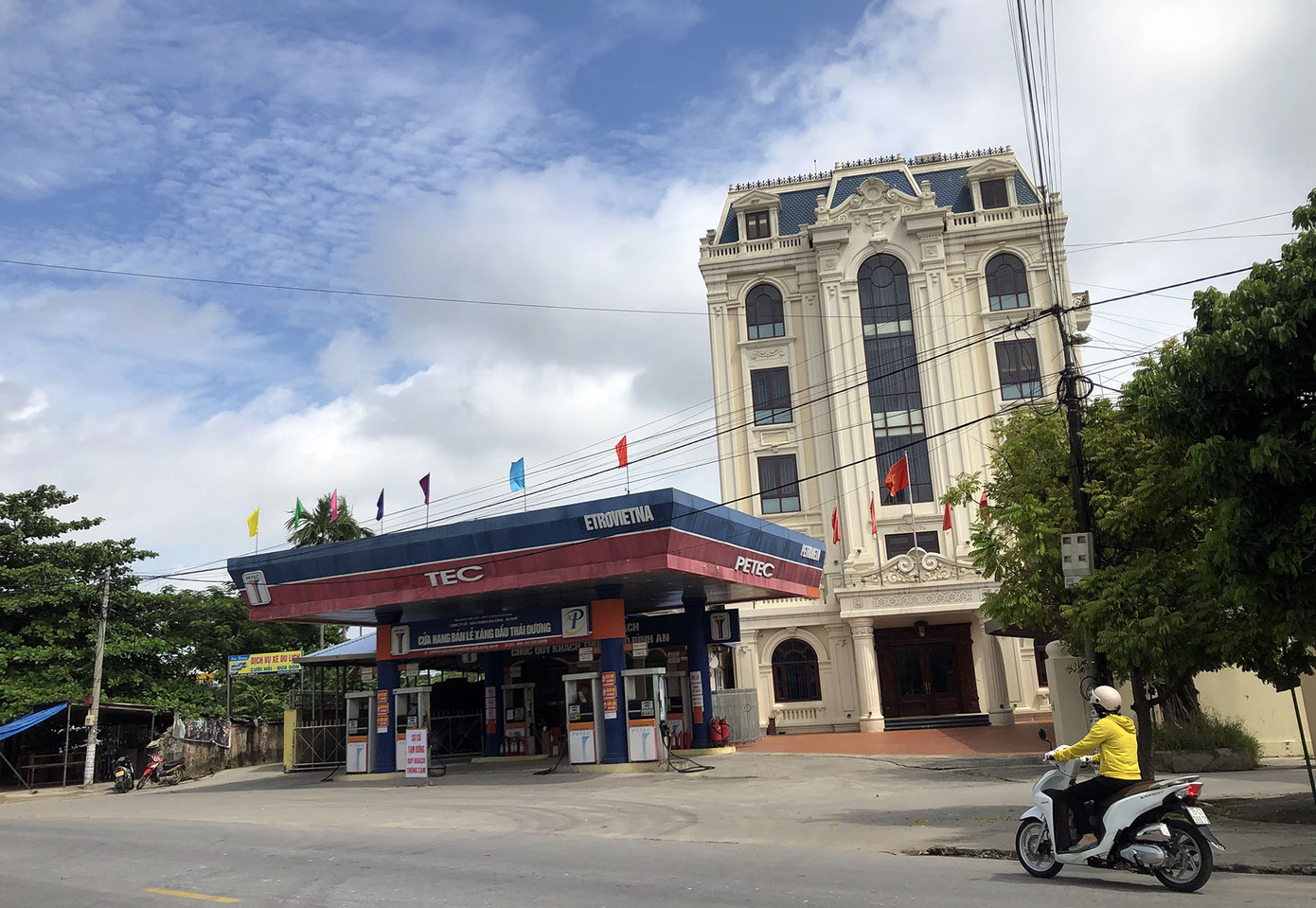 13 công ty của đại gia Phát ‘dầu’ dừng hoạt động bất thường ảnh 2