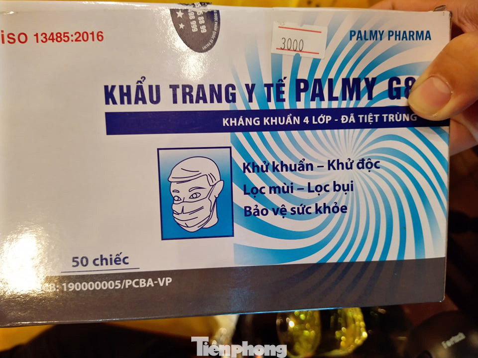Phớt lờ lệnh cấm, nhiều tiệm thuốc vẫn 'chặt chém' giá khẩu trang ảnh 3