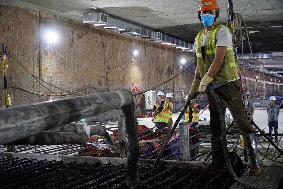 Nửa đêm xuống ga ngầm đường sắt đô thị ảnh 1 Nửa đêm xuống ga ngầm đường sắt đô thị ảnh 1