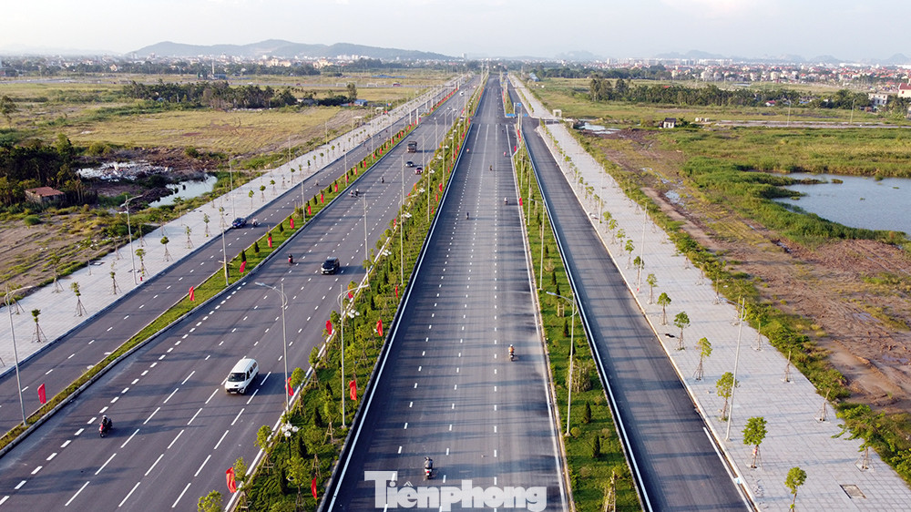 Cận cảnh cây cầu 'Cánh chim biển' của thành phố Hải Phòng ảnh 7