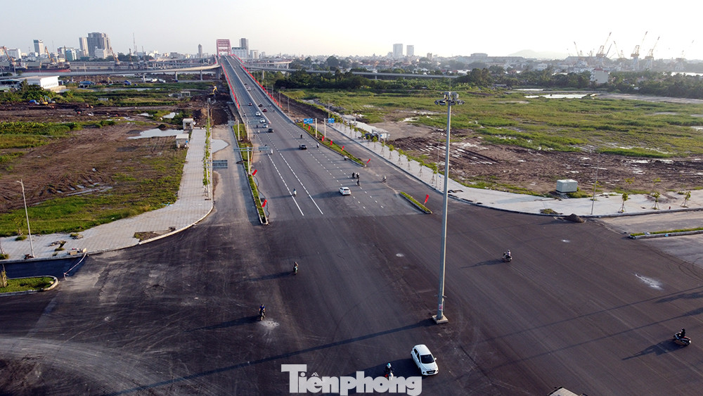 Cận cảnh cây cầu 'Cánh chim biển' của thành phố Hải Phòng ảnh 6