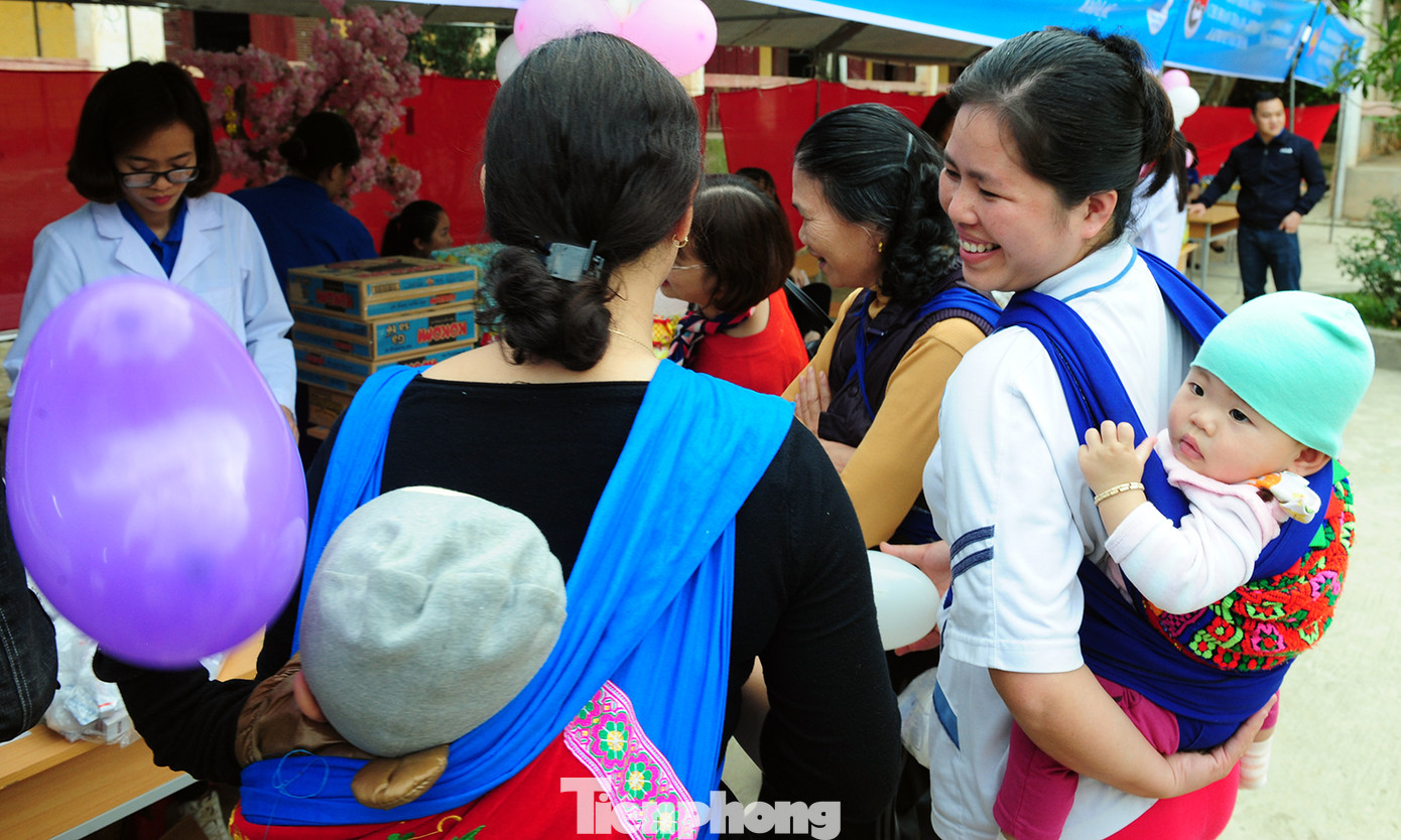 Ấm áp chợ xuân 0 đồng ảnh 11