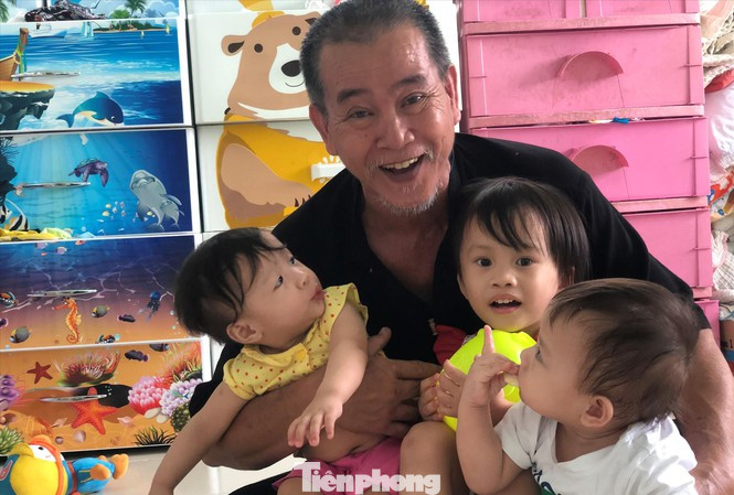 Bác sĩ thực hiện 900 ca mổ nhận giải thưởng Tình nguyện Quốc gia 2019 ảnh 13