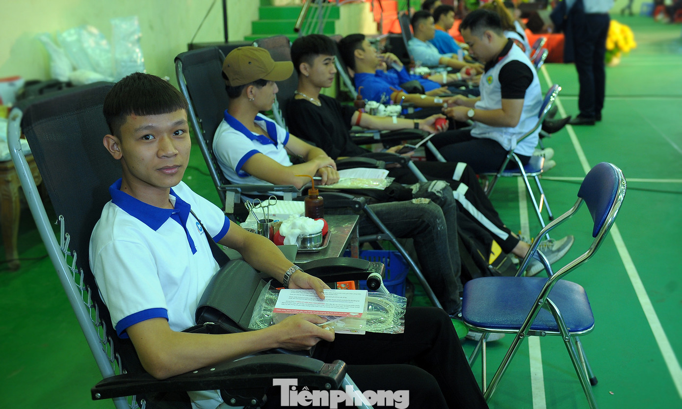 Rộn ràng ngày hội hiến máu Chủ nhật Đỏ tại Bắc Ninh ảnh 12