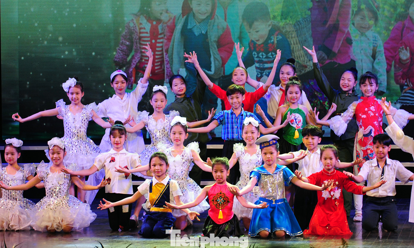 Quỹ bảo trợ trẻ em tiếp nhận hơn 113 tỷ đồng trong đêm 'Mùa xuân cho em' ảnh 1