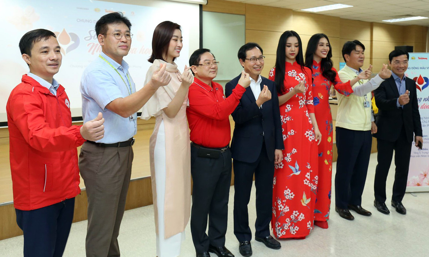 Cán bộ công nhân viên Samsung Thái Nguyên rộn ràng hiến máu Chủ nhật Đỏ ảnh 6