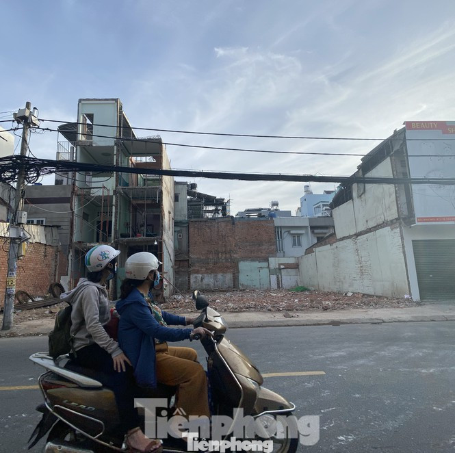 Giá đất sốt nóng khắp nơi, Hưng Yên muốn hợp thức hơn 200 biệt thự xây 'chui' ảnh 7