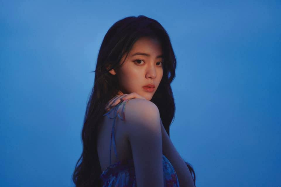 Âu Dương Na Na xuất hiện với visual “thanh xuân vườn trường” quả xứng “nữ thần thời trang“ ảnh 7