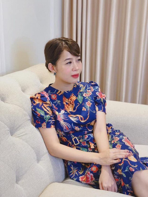 Hoàng Yến Chibi ngày càng trẻ trung; Hoàng Oanh khoe hình con trai lai Tây cực đáng yêu ảnh 9