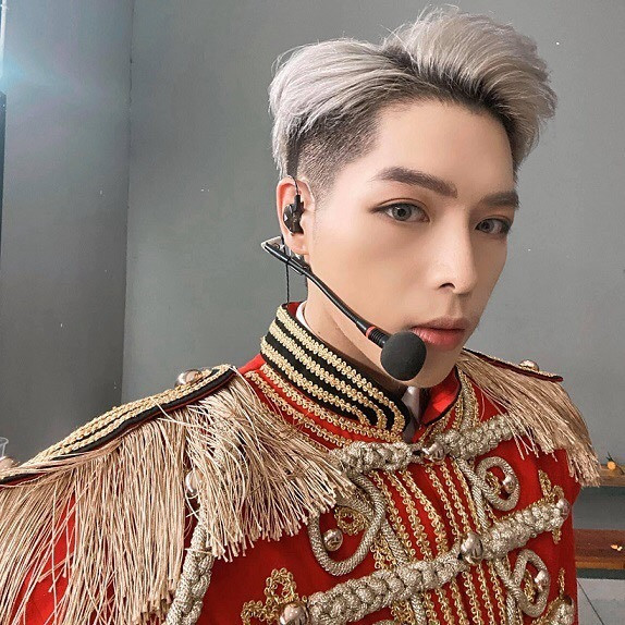 Elly Trần hóa “công chúa ngủ trong ô tô”; vợ chồng Đông Nhi vui mừng đón con gái về nhà ảnh 6