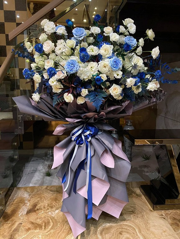 Sao Việt gửi lời chúc mừng tới thầy cô nhân ngày 20/11; Thúy Ngân đăng ảnh “thả thính“ ảnh 10