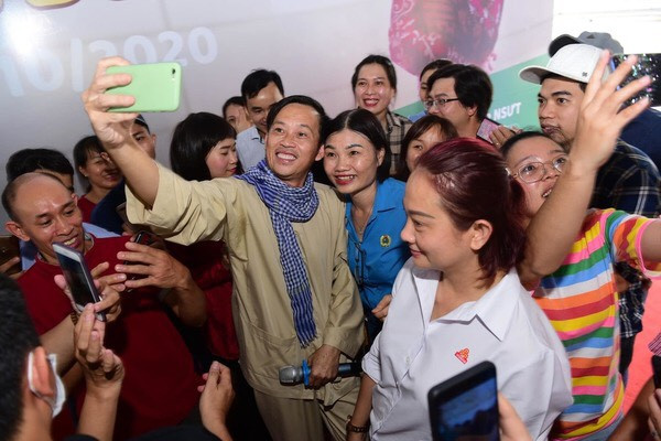 Ngọc Trinh hóa “nàng thơ” trong bộ ảnh mới; Khánh Vân diện đồ thể thao năng động cực chất ảnh 21