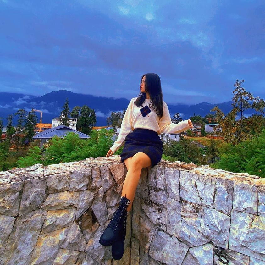 Giữa tâm bão anti-fan Lâm Vỹ Dạ vẫn khoe loạt ảnh đi làm kết hợp du lịch ở Sapa ảnh 6