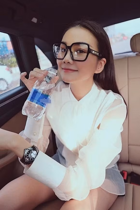 Trang Trần ngày càng nữ tính; Đỗ Mỹ Linh được khen hết lời tại Chung kết Hoa hậu Việt Nam ảnh 3