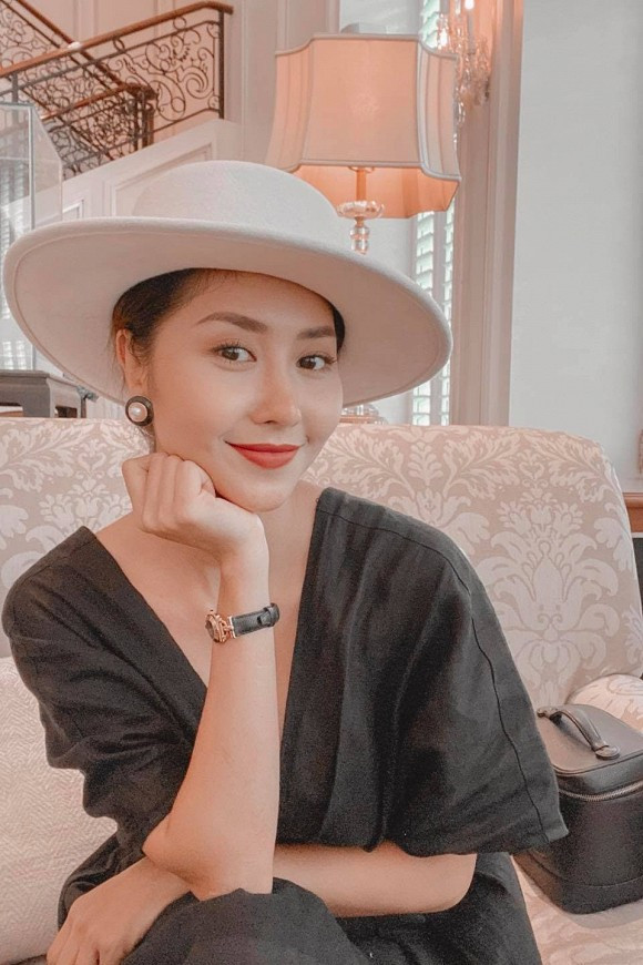 Vợ chồng Trấn Thành khoe ảnh đi du lịch cực tình tứ; Đan Lê đẹp tựa “nàng thơ“ ảnh 11